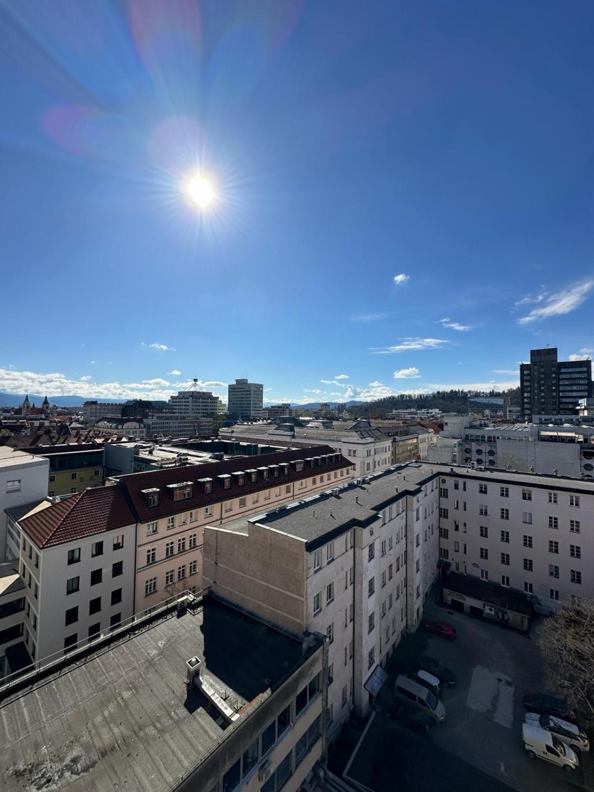 Center With A Castle View, Parking Apartment *